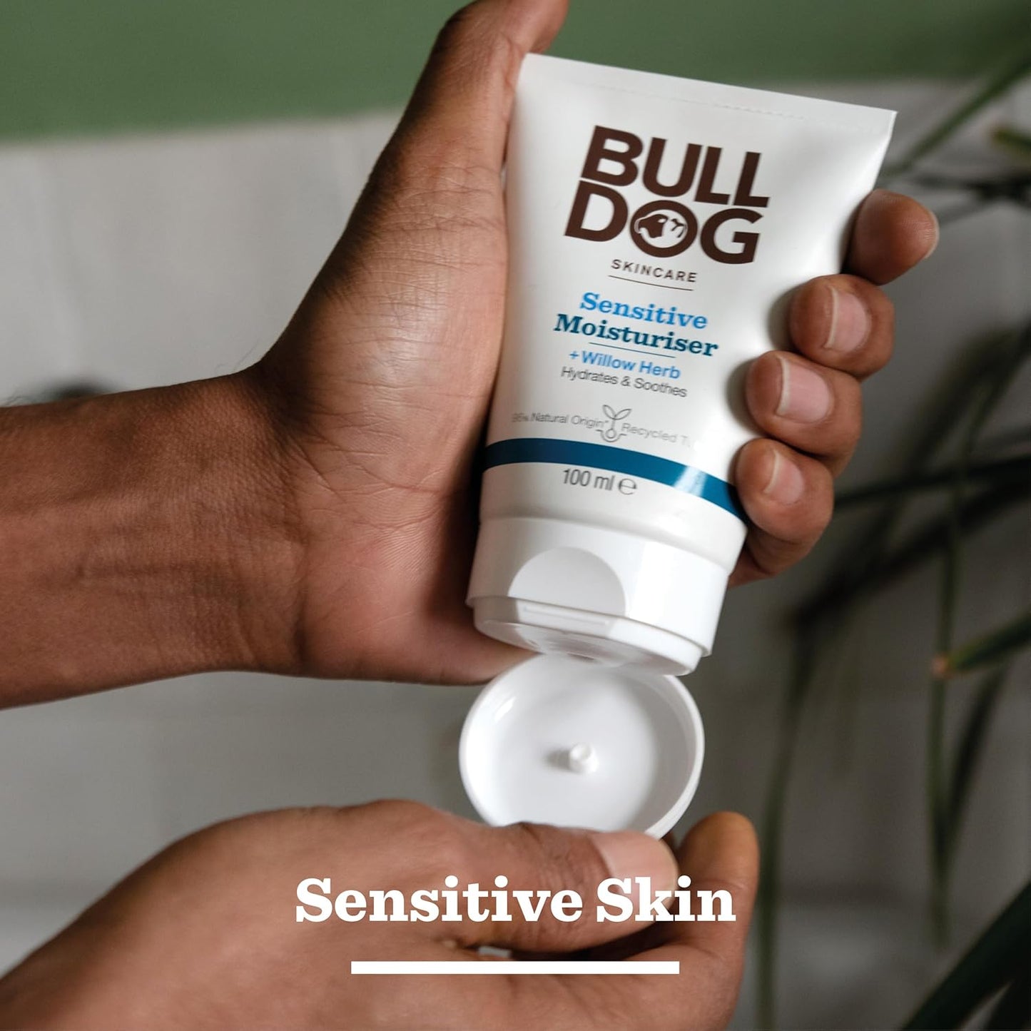 BullDog Men's Skincare Sensitive Moisturiser 100ML